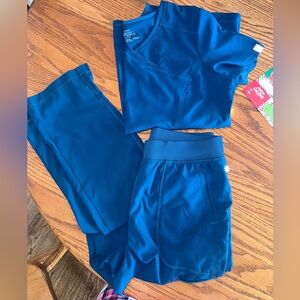 Cherokee Infinity Scrub Set